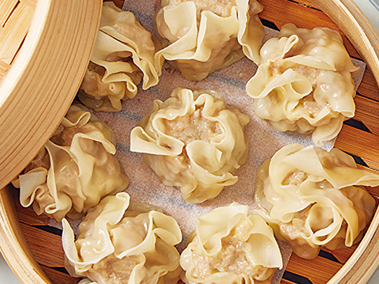 甘みがじゅわっと広がる 新玉ねぎの焼売